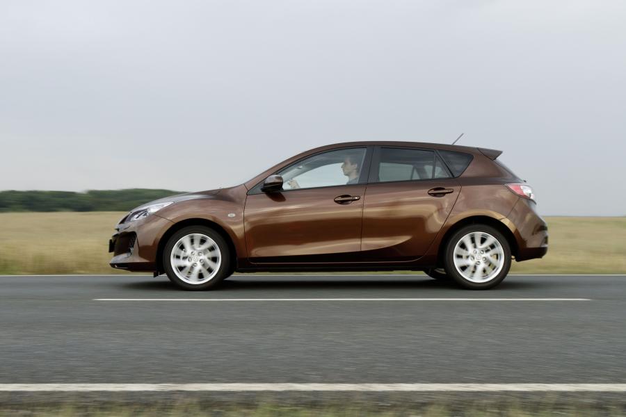  Mazda3 Hatchback 2011 года  (фото 38 из 57)